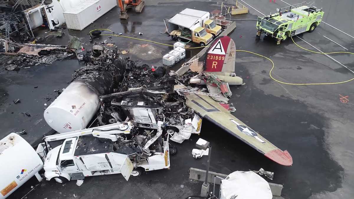 Plane Crashes Off Coast of Connecticut